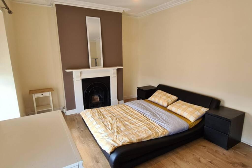 Swansea City Centre Townhouse Buitenkant foto